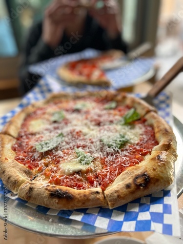 pizza with ham
