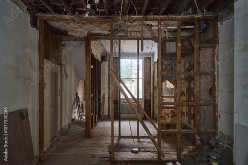 Wallpaper Mural Room under renovation Torontodigital.ca