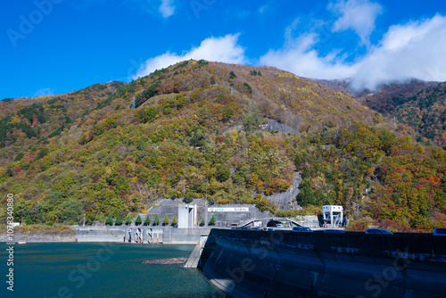 奈川渡ダムの紅葉 photo