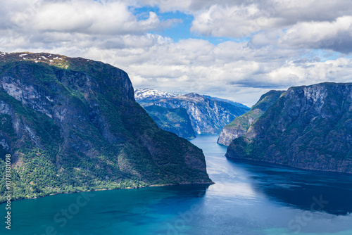 Blick vom Stegastein über den Aurlandsfjord in Norwegen photo