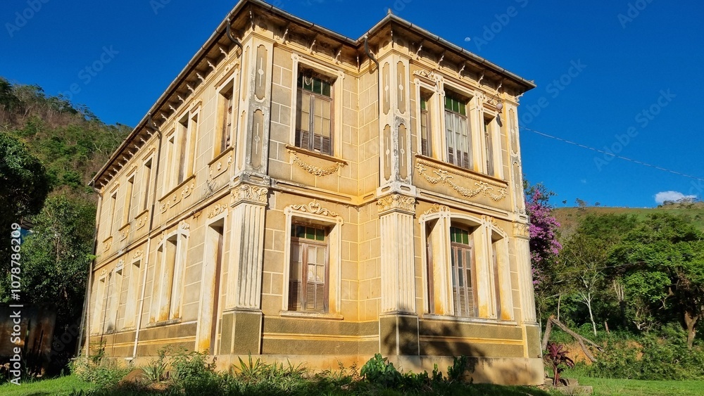 Ancient colonial house from the 1930 decade. Ancient colonial house from the 1930 decade.