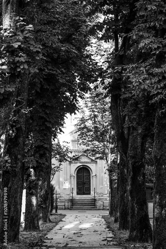 Mirogoj Cemetery in Zagreb, one of the most beautiful cemeteries in Europe Mirogoj Cemetery in Zagreb, one of the most beautiful cemeteries in Europe