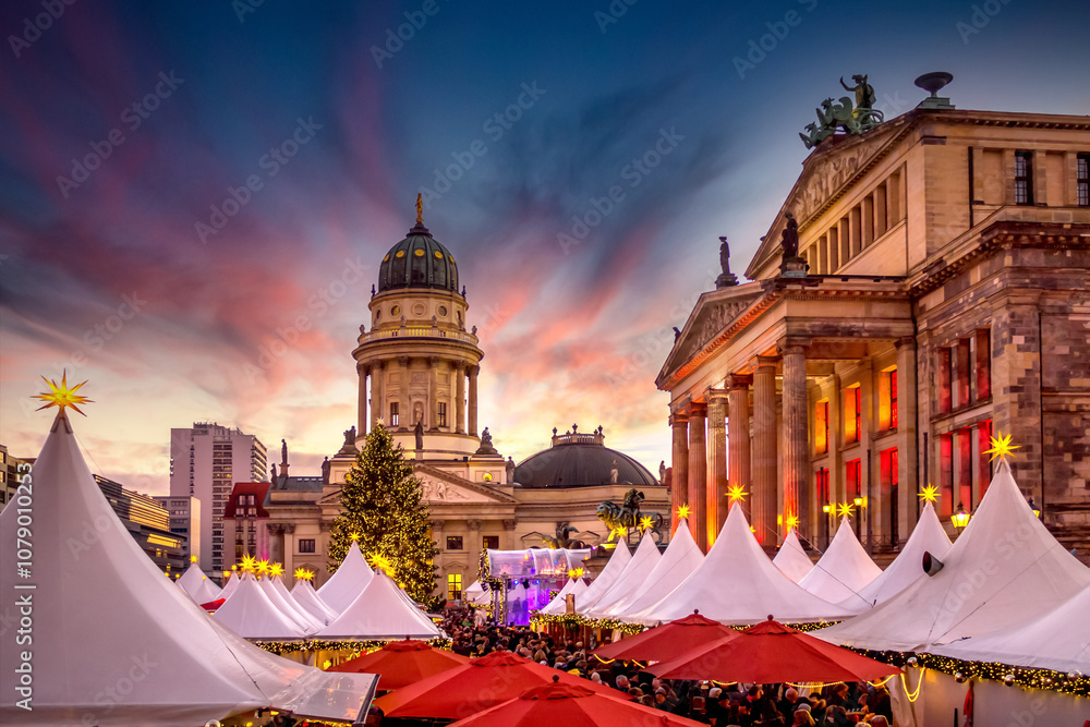 Obraz premium Weihnachtsmarkt Berlin, Gendarmenmarkt 