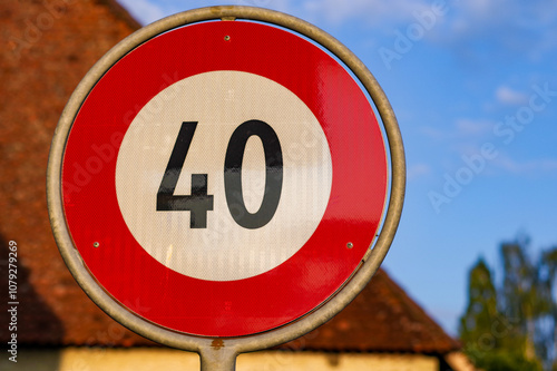 Speed ​​limit 40 km/h photo