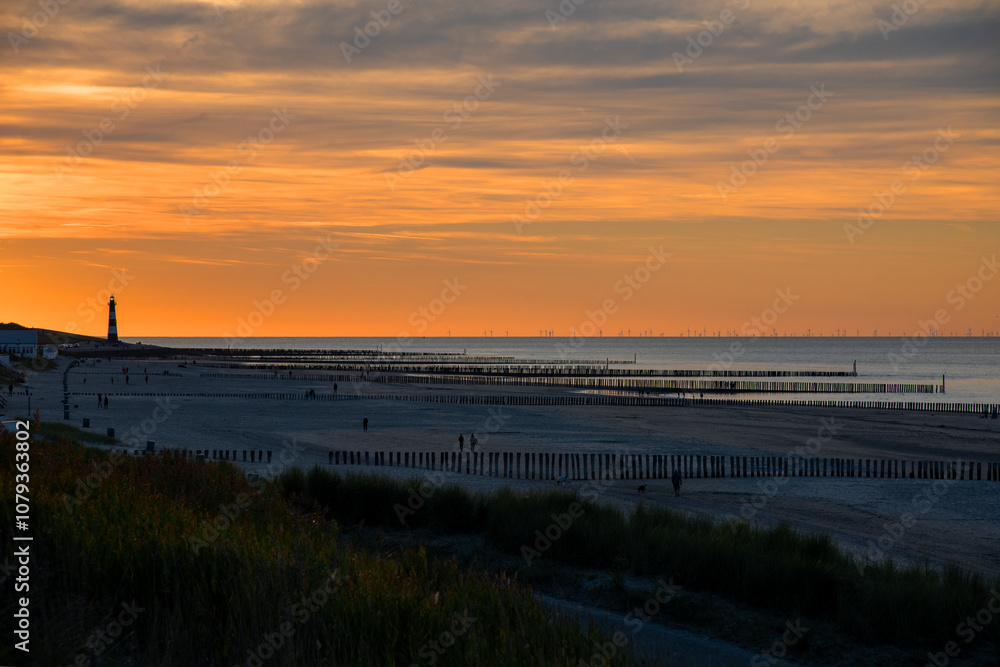Obraz premium Sonnenuntergang am Meer