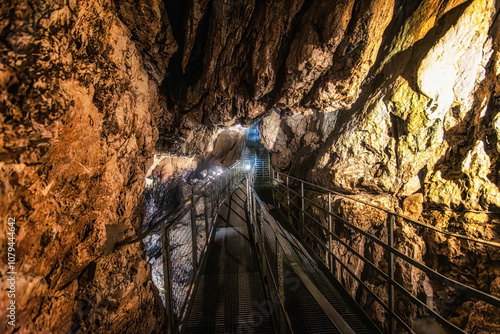 Grottes Vallorbe