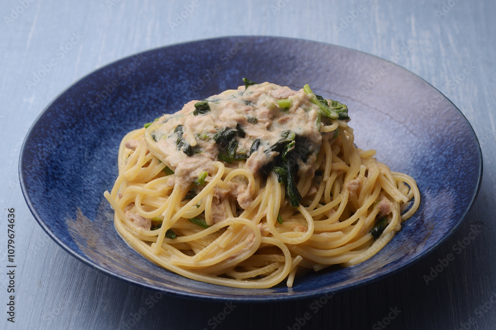 法蓮草とシーチキンのクリームスパゲティー