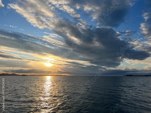 Famous Zadar romantic sunset (Zadar, Croatia) - Berühmter romantischer Sonnenuntergang in Zadar (Zadar, Kroatien) - Čuveni zadarski romantični zalazak sunca (Zadar, Hrvatska)