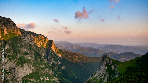 Fototapeta Naklejka Na Ścianę i Meble -  Sunrise in Western Tatras, Poland 
