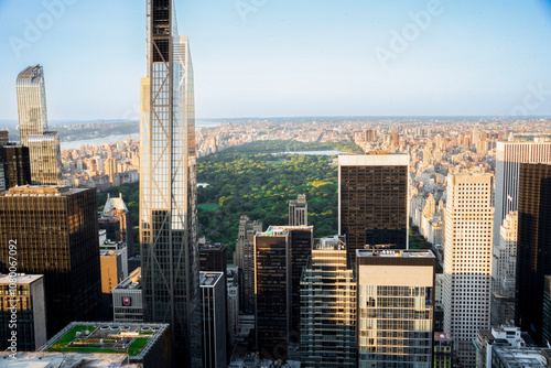 Central park dividing skyscrapers in midtown manhattan, new york city