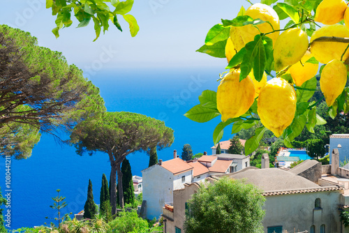 Fototapeta Naklejka Na Ścianę i Meble -  Ravello village, Amalfi coast of Italy