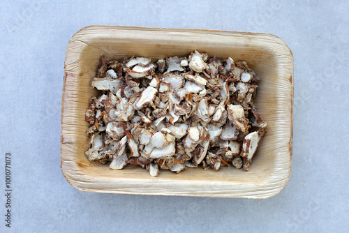 Kaempferia galanga rhizome, Dried herb slices photo