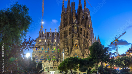 Photography Sagrada Familia, a large church in Barcelona, Spain day to night timelapse