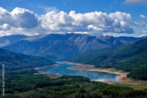 Embalse del Tranco, Valle del Guadalquivir, en el parque natural de Cazorla, Segura y Las Villas. photo