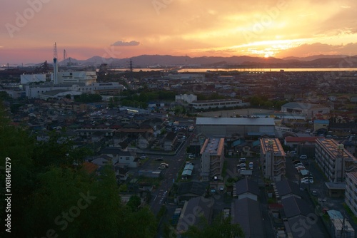 亀島山から見える夕暮れ　玉島方面
