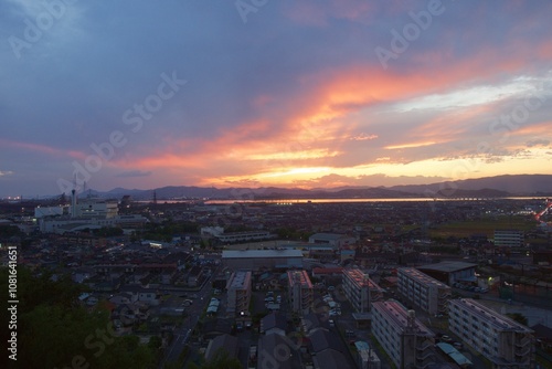 亀島山から見える夕暮れ　玉島方面
