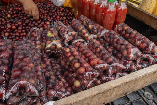 CAMU CAMU, AMAZONIAN FRUIT THAT GROWS ON THE BANKS OF RIVERS, DELICIOUS RED FRUIT KNOWN AS CAMU CAMU, DELICIOUS IN ICE CREAMS AND DESSERTS