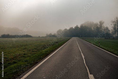 Autumn on the roads brings difficult conditions for motorists on the roads. Fog is very dangerous and cars have reduced visibility, but also cannot be seen.