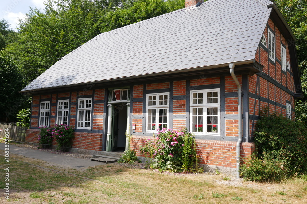Historisches Bauernhaus im Freilichtmuseum Molfsee in Schleswig-Holstein