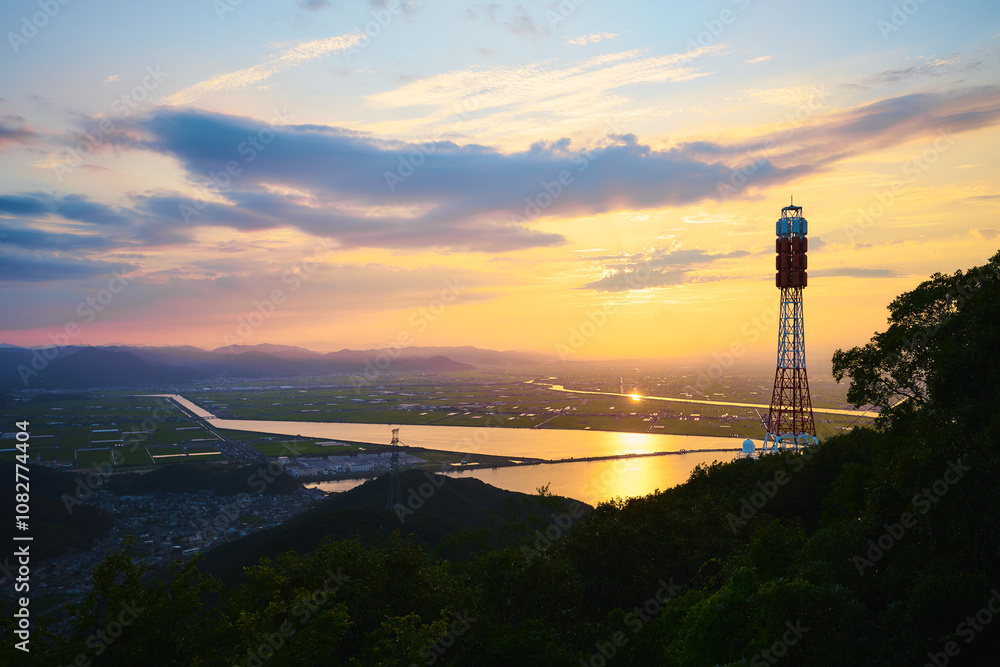 Fototapeta premium 金甲山から見た夕景