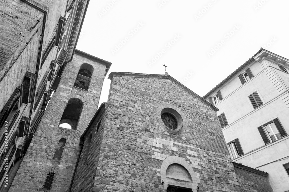 Φωτογραφία The church of Sant'Andrea Apostolo,  in Siena, Italy