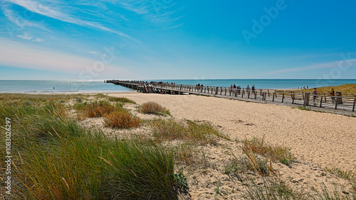 Plage Saint Jean de Monts et sa jetée