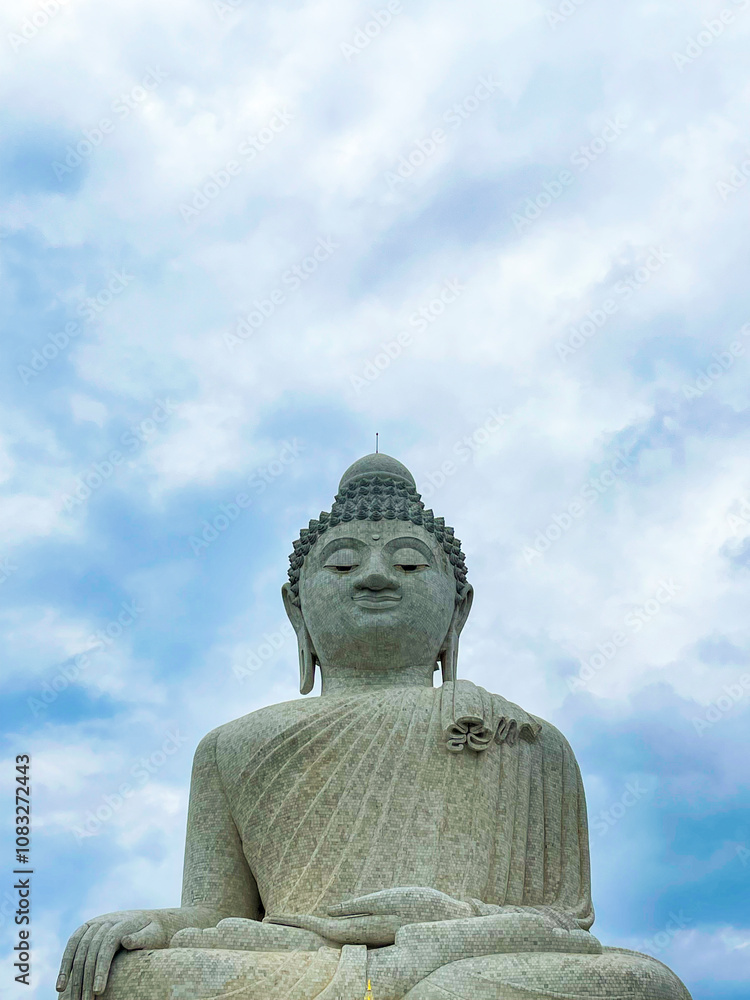 Fototapeta premium big buddha statue
