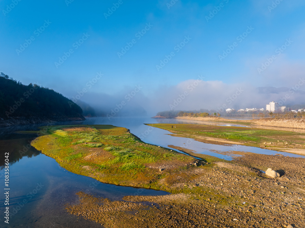 Fototapeta premium Late autumn scenery of Jiuzi River Town, in Luotian, China