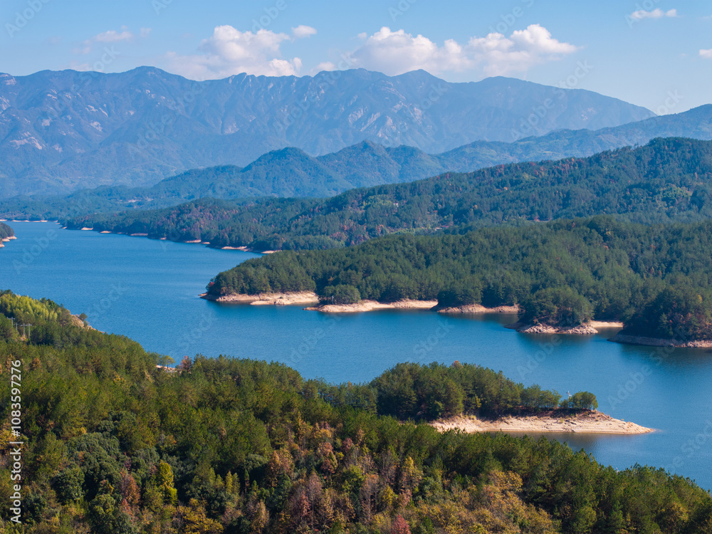 Fototapeta premium Late autumn scenery of Heaven Lake, Jiuzi River, Luotian, China