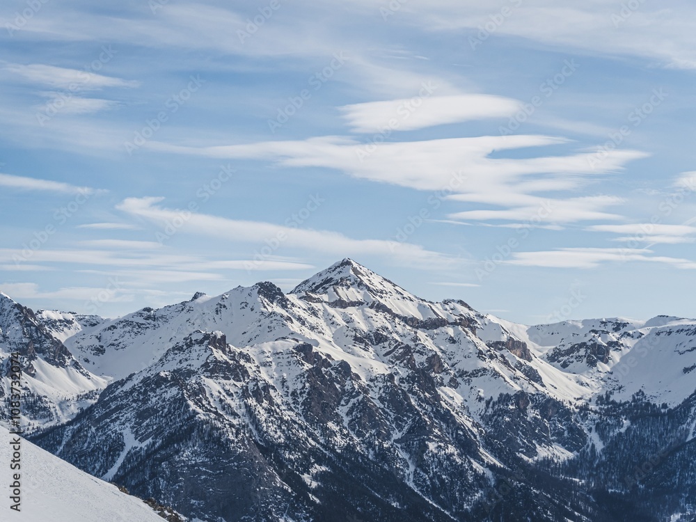 Obraz premium Snowy Mountains in Serre Chevalier Ski Resort