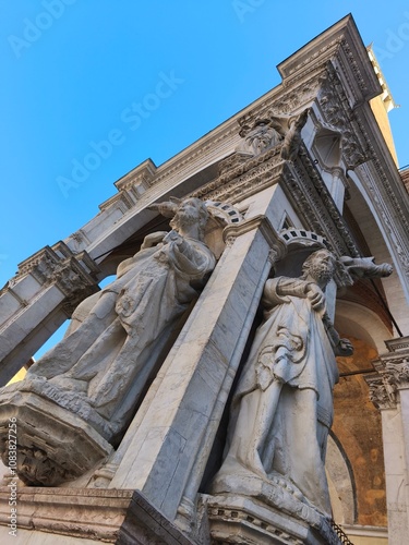 Dettaglio palazzo pubblico Siena