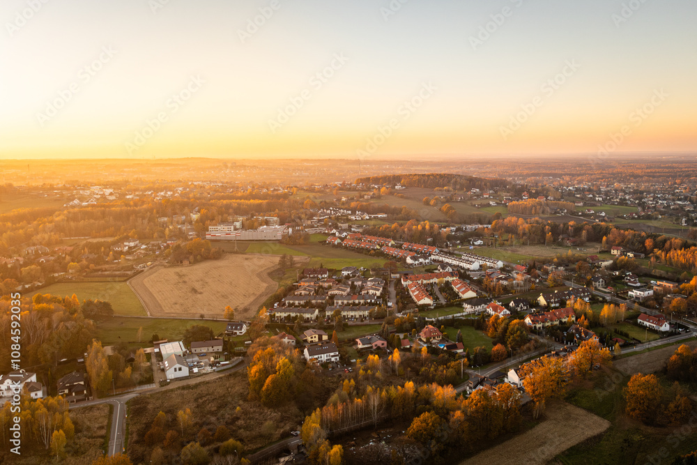 Zarzecze Katowice - Południowa dzielnica Katowic w zachodzie słońca