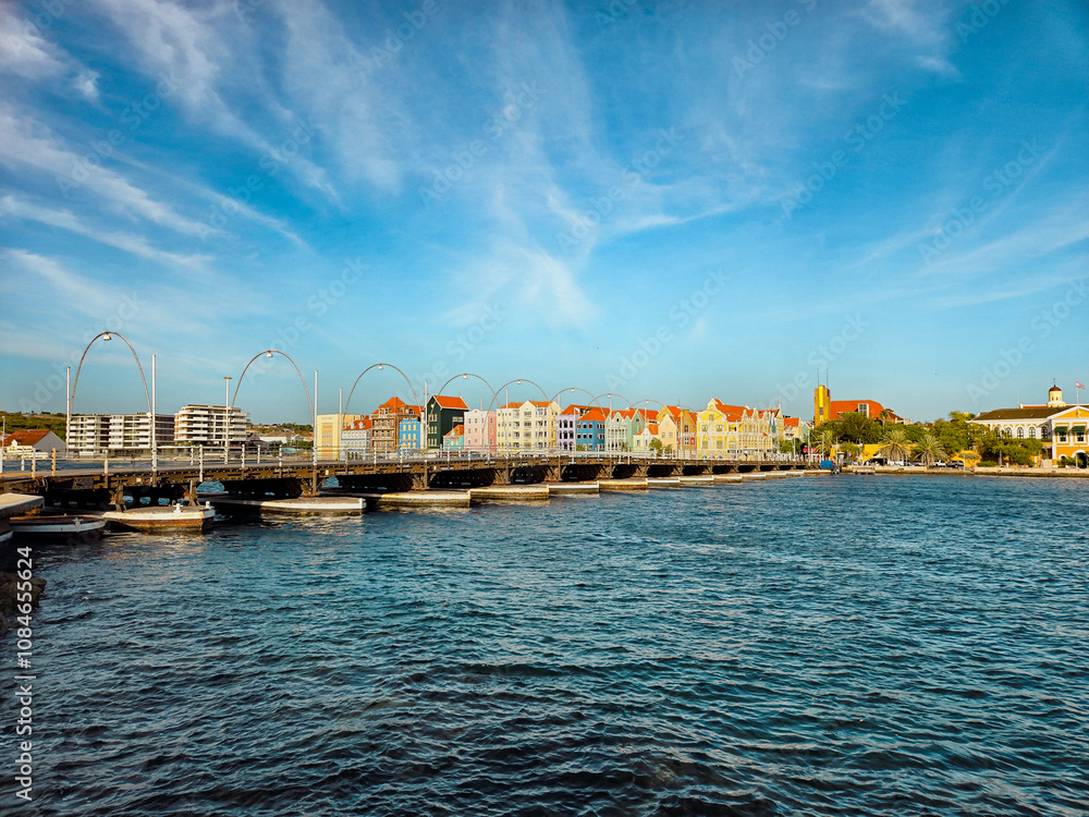 Fototapeta premium Curacao Queen Emma Bridge