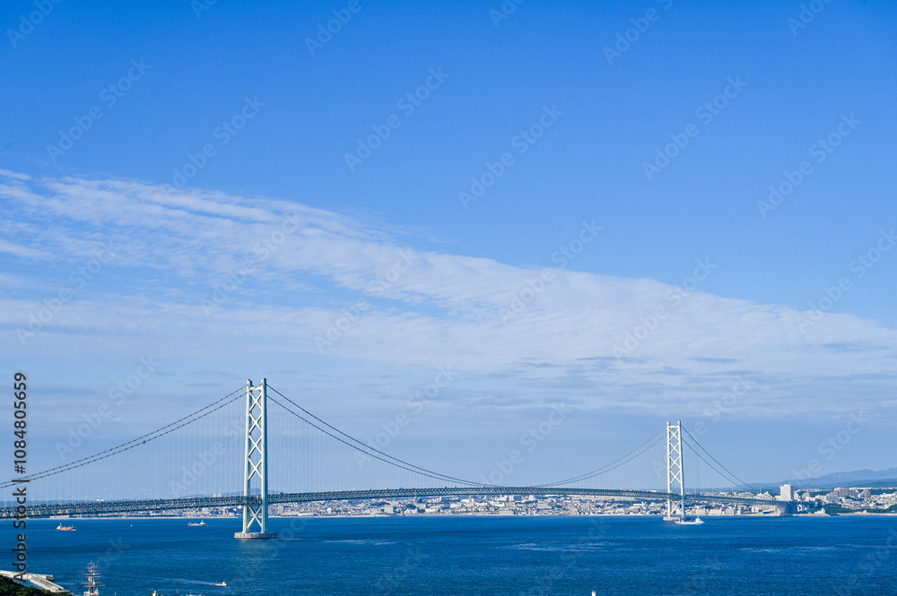Obraz premium 日本兵庫の明石海峡大橋