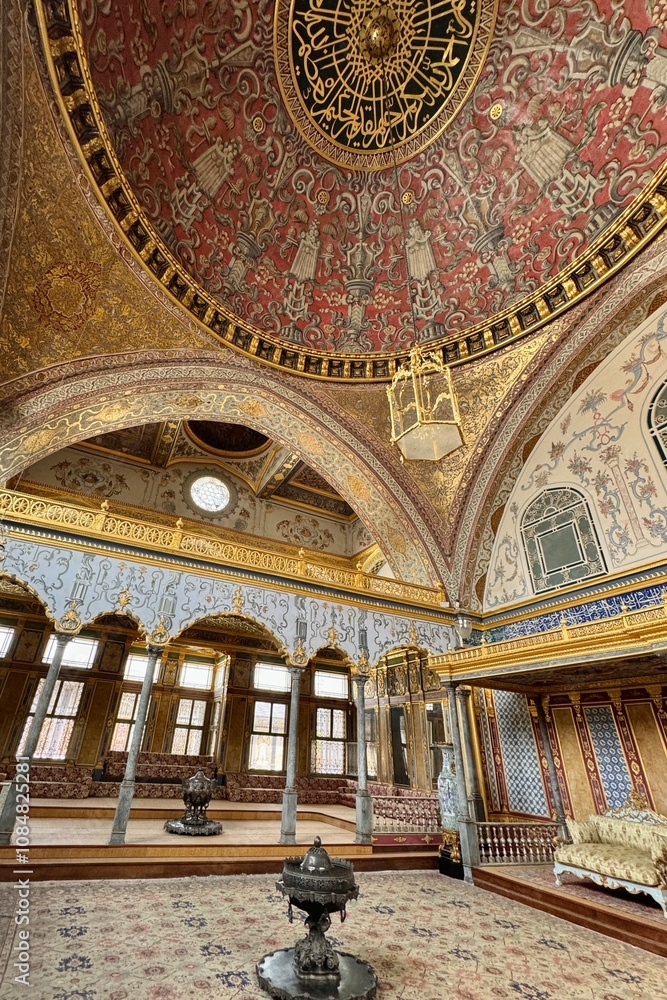 Beautiful Imperial Hall in harem of Topkapi Palace in Istanbul, Turkey