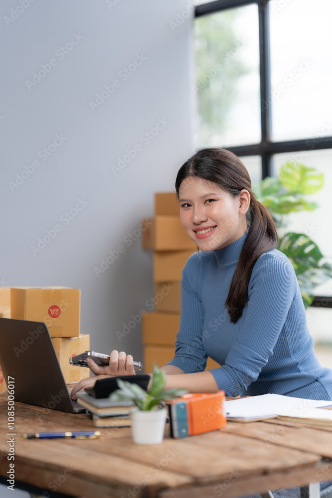 Smiling Woman Online Business Owner Smiling Woman Online Business Owner