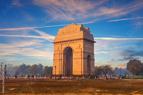 Obraz na płótnie India Gate at sunset, Rajpath, landmark of New Delhi, India w salonie