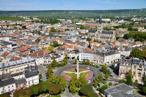 Epernay cityscape seen from a hot air balloon, France / 気球から見たエペルネーの街並み　フランス	