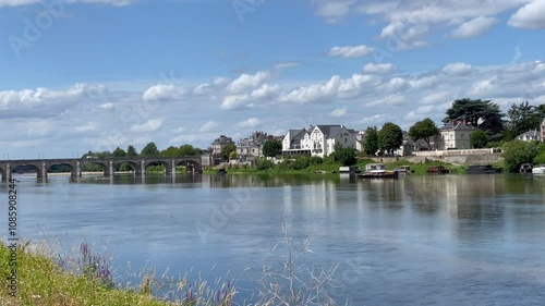 Promenade au bord de la Loire à Saumur