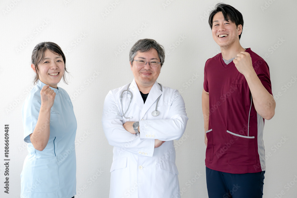 笑顔の医療チーム