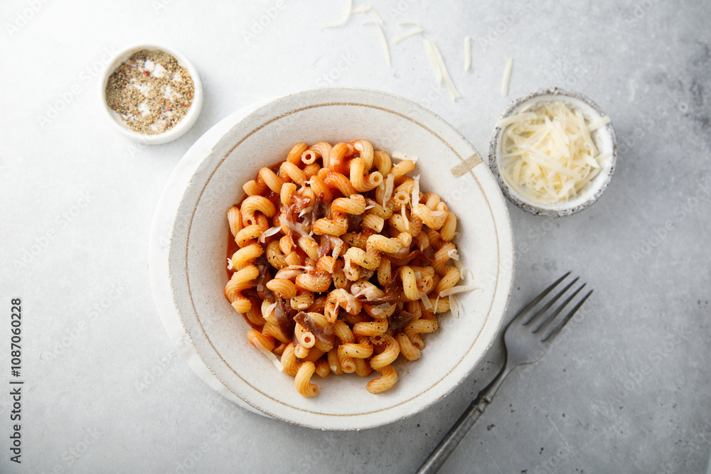 Pasta with tomato sauce and smoked ham Pasta with tomato sauce and smoked ham