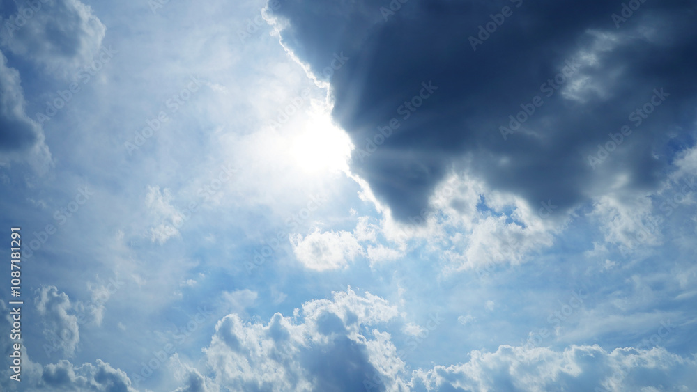 Fototapeta premium Vivid Skies with Sunlight and Clouds