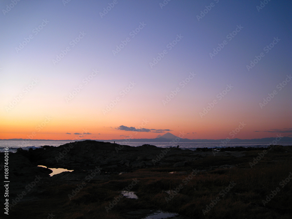 Fototapeta premium 磯釣りの風景(千葉県館山)