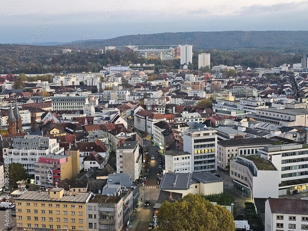 Kaiserslautern Panorama von oben bei Sonnenuntergang