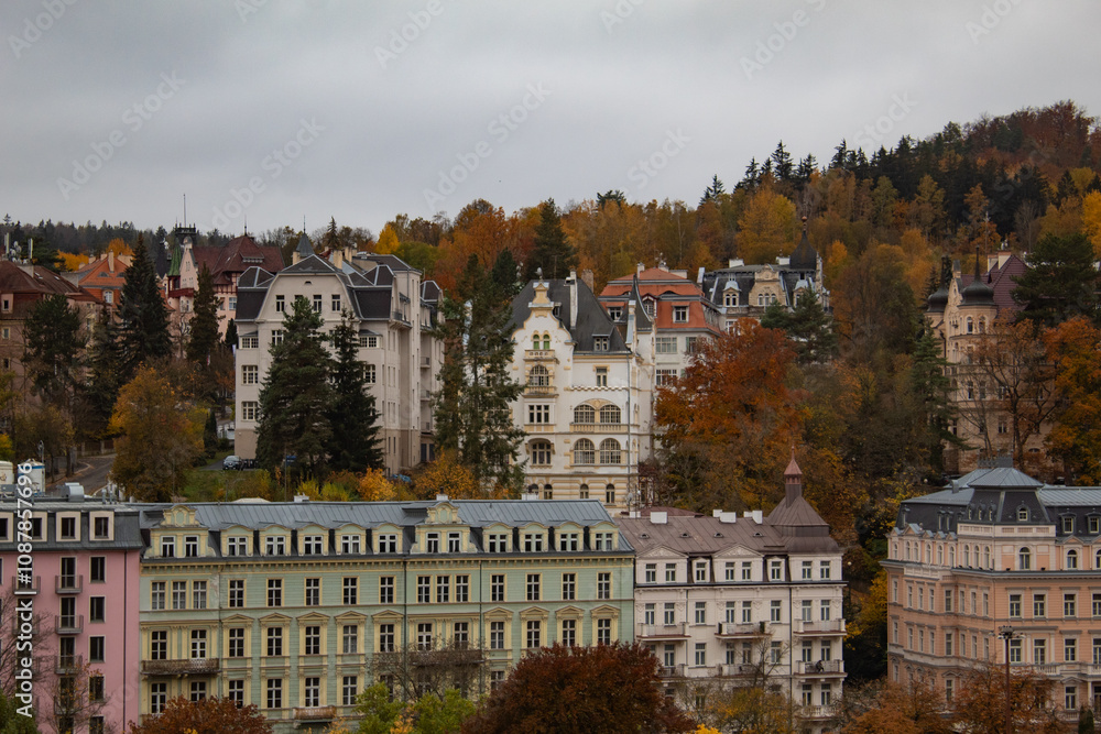 Naklejka premium Charming autumn view of the mysterious city of Karlovy Vary in the Czech Republic