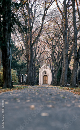 Autumn trip to the chapel