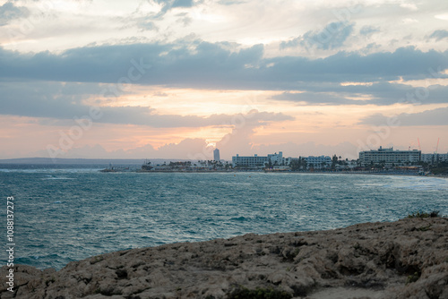 Meerblick und Wasserlandschaft