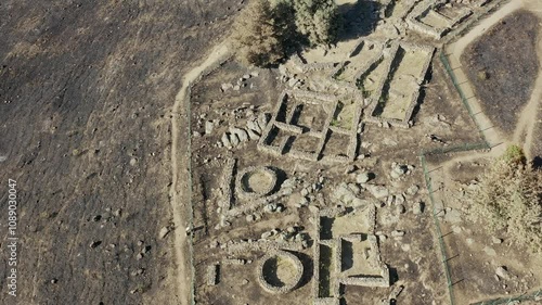 Spectacular flight over the archaeological zone of the Vetton del Raso fort in Ávila over the area excavated and exposed to the public for its visit, a fire has broken out in its mediations photo