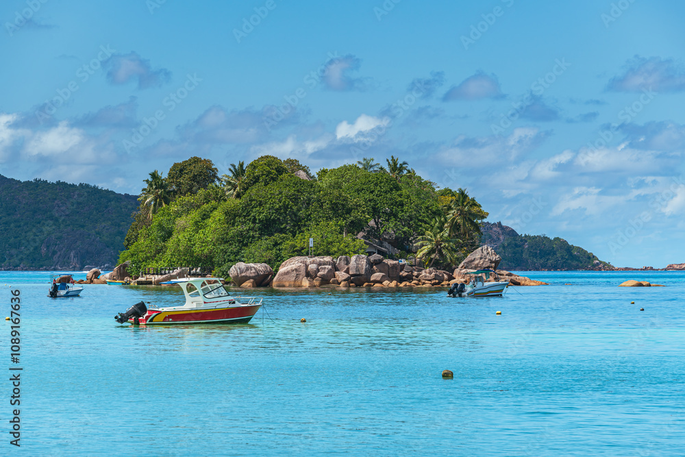 Obraz premium Idyllic Private Island In The Anse Volbert