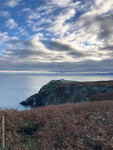 Spaziergang am Wasser in Irland